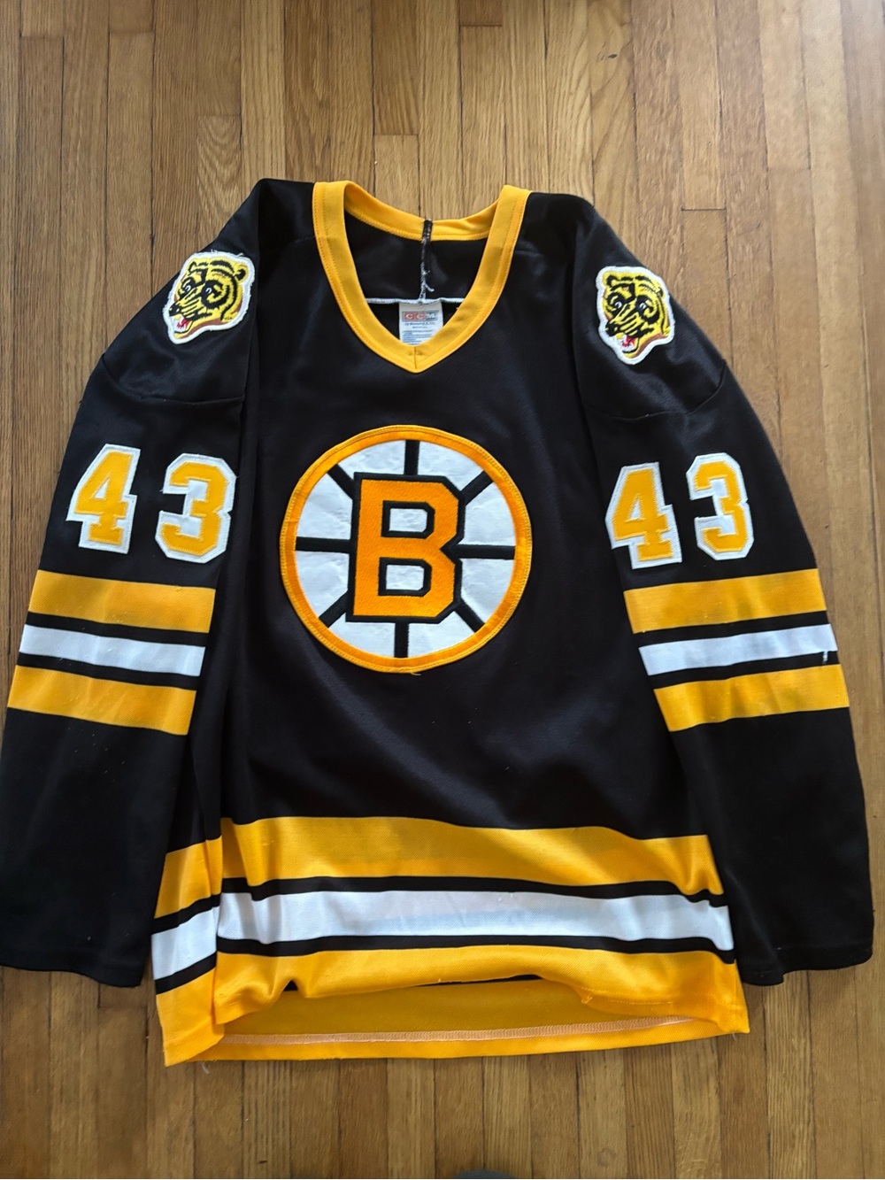 VINTAGE 1980S CCM Boston Bruins Bobby Beers #43 Black/Yellow Jersey Large NHL